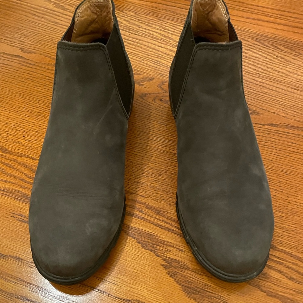 Womens Blundstone ankle boots